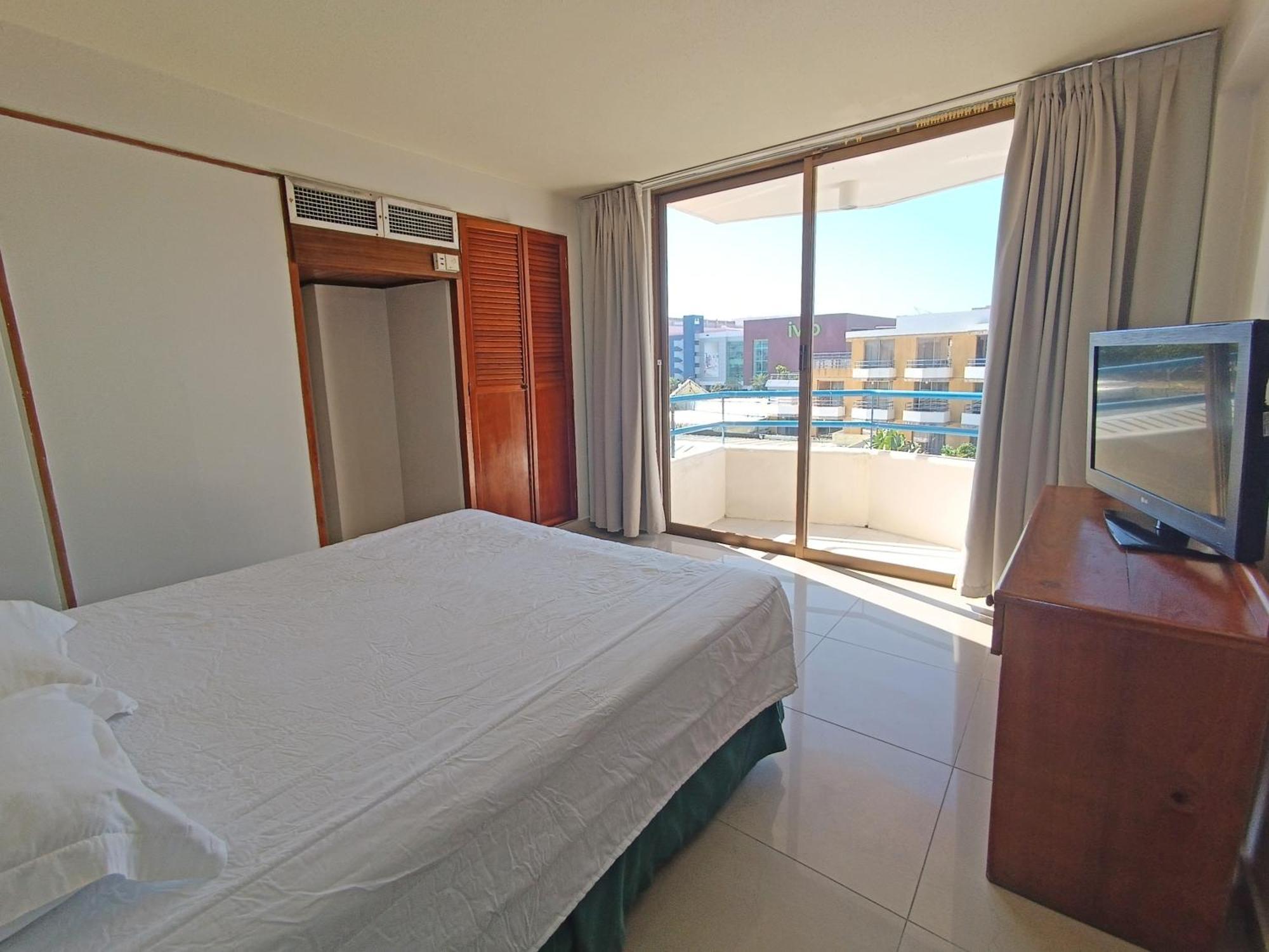 פורלמאר Hotel Margarita Dynasty מראה חיצוני תמונה