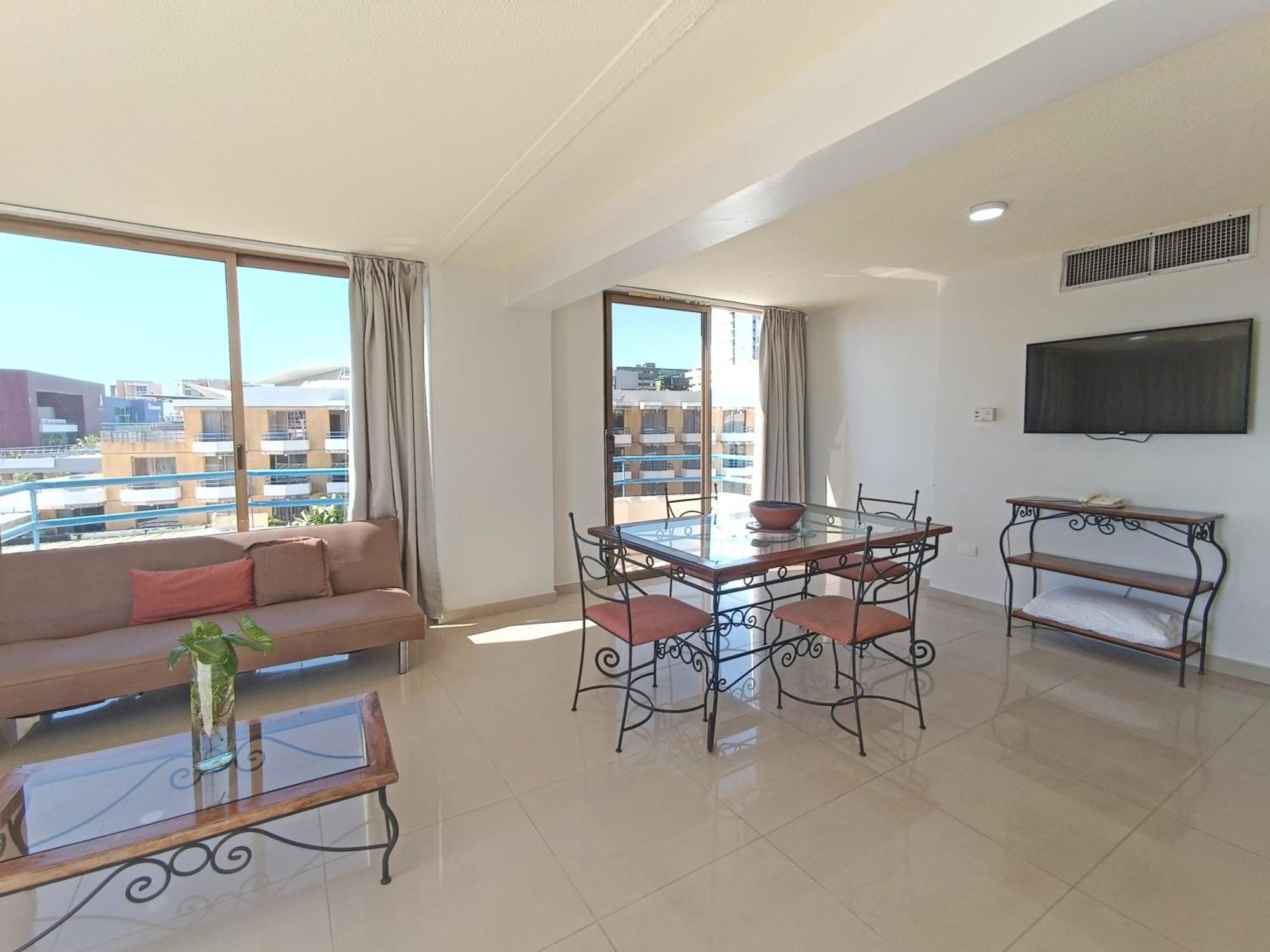 פורלמאר Hotel Margarita Dynasty מראה חיצוני תמונה