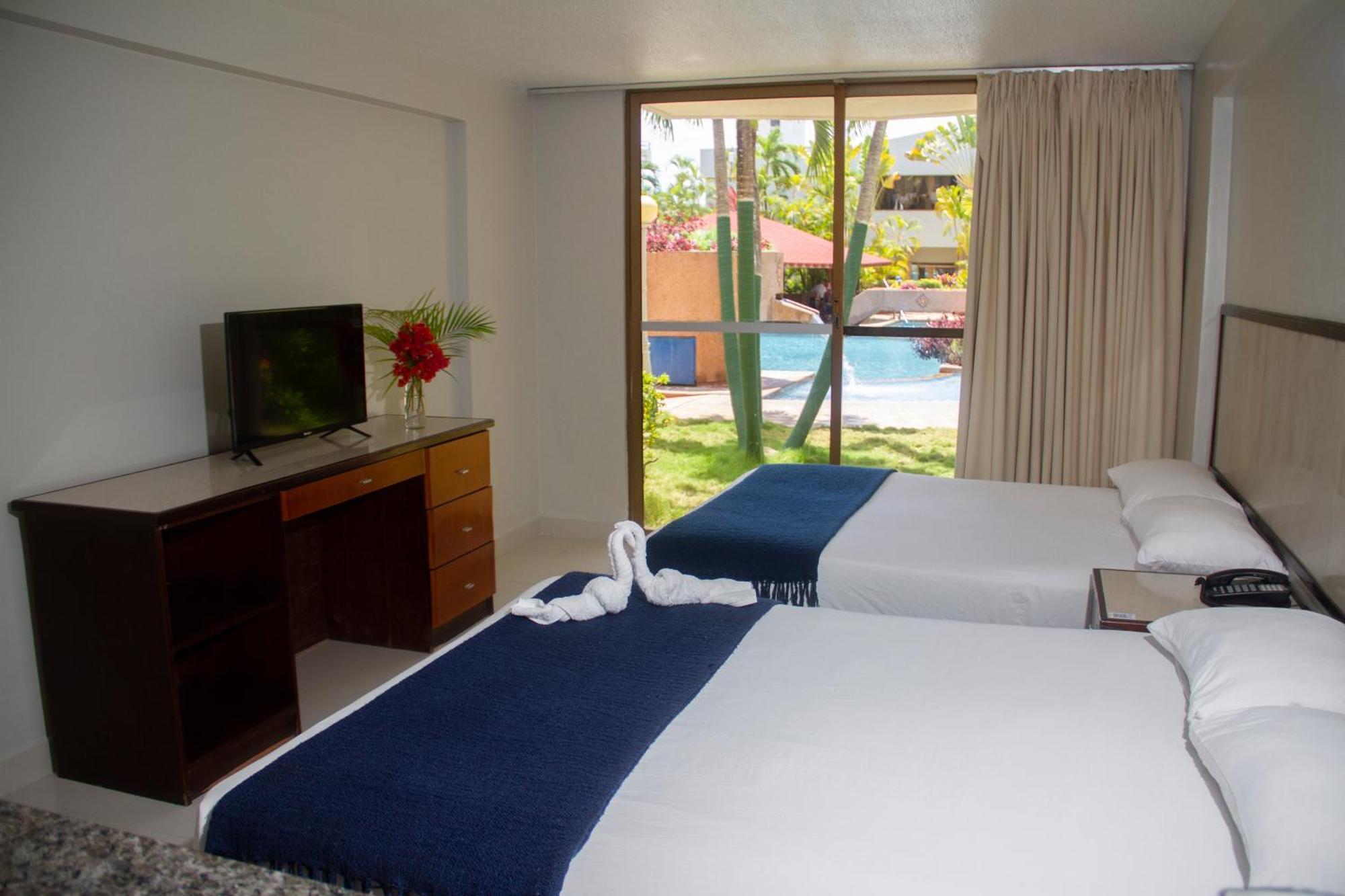 פורלמאר Hotel Margarita Dynasty מראה חיצוני תמונה